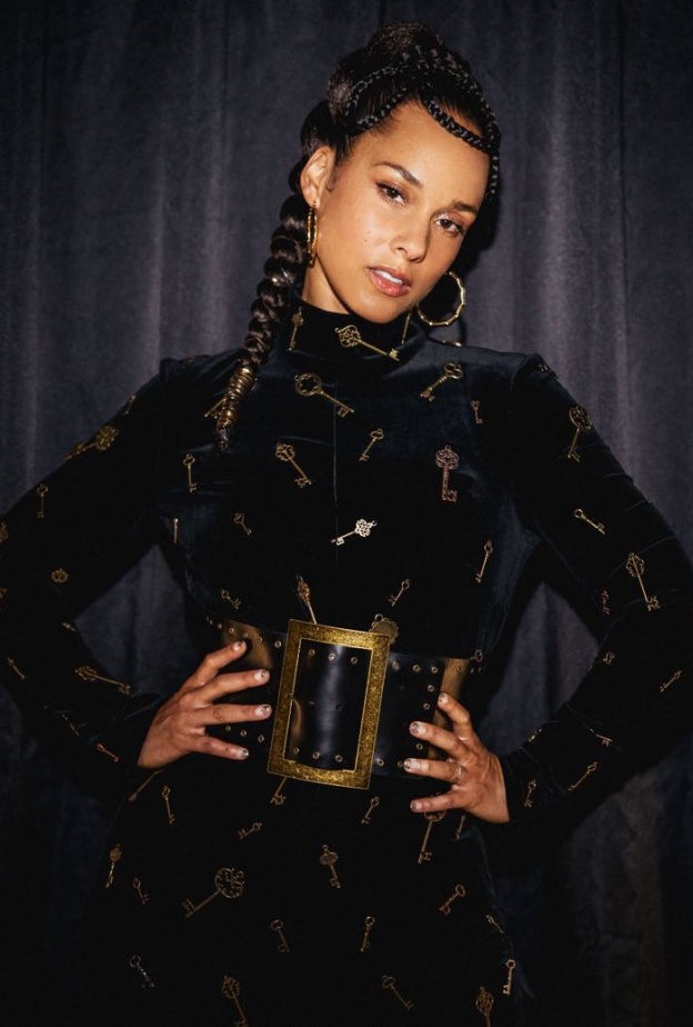 أليشيا كيز تحيي حفلاً على مسرح سباق جائزة السعودية الكبرى STC للفورمولا-1 وهكذا ستحتفي باليوم العالمي للمرأة