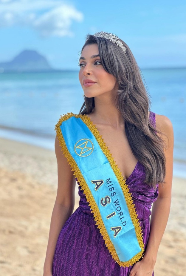 ياسمينا زيتون 