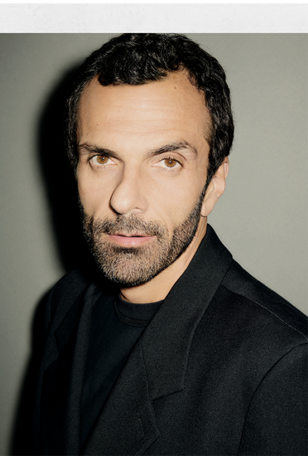 "سيـدريـك شـاربـي" الرئيس التنفيذي لدار BALENCIAGA