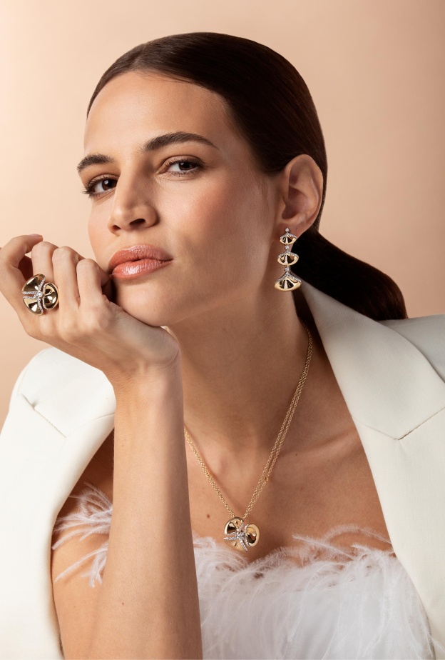 قطع مجوهرات خالدة صُمِّمت خصيصاً لشهر رمضان المبارك 