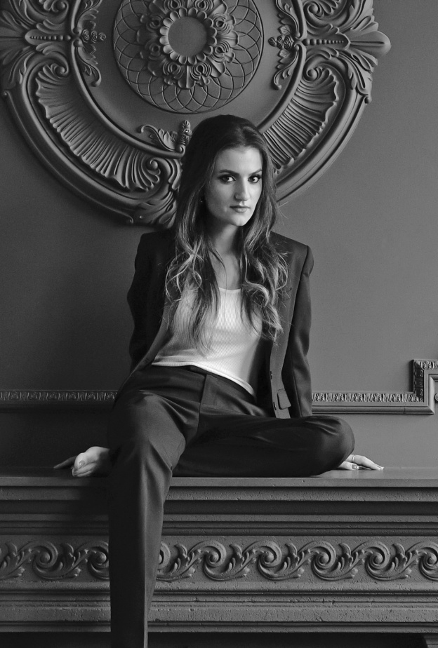 الكاتبة والناشطة نجوى ذبيان لـ"هي": العمل على الذات هو تحدّ كبير ولا سيما حين يتعارض مع ما كان يعرفه الفرد طوال حياته