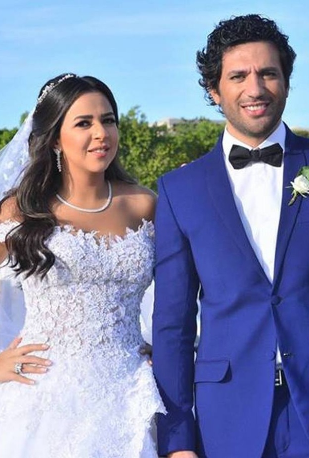 ايمي سمير غانم وحسن الرداد في يوم زفافهما