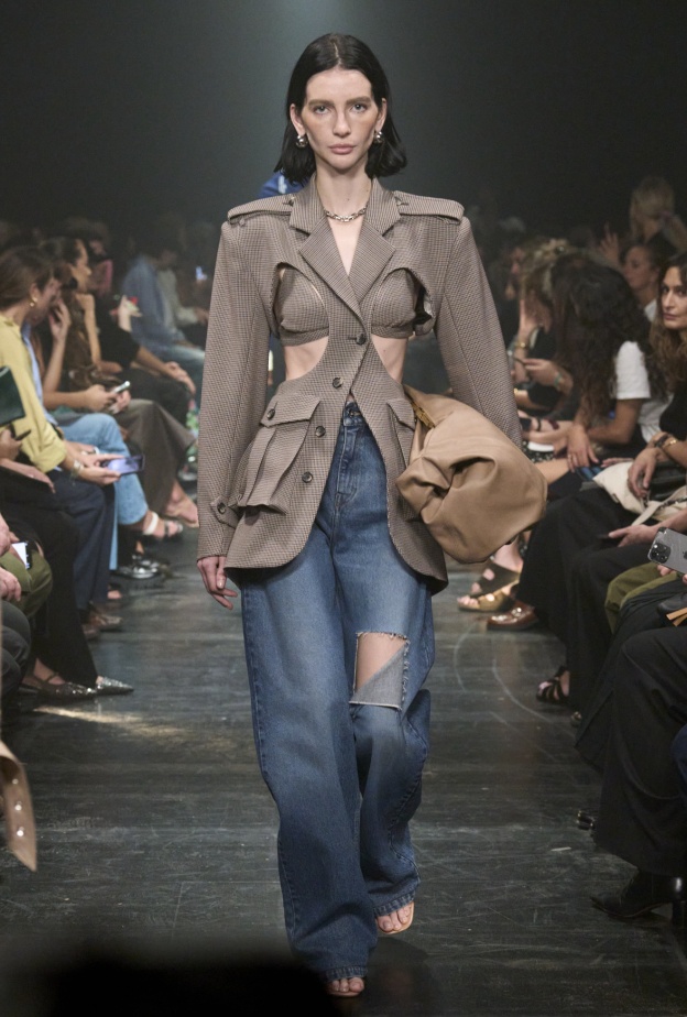 إطلالة من Rokh