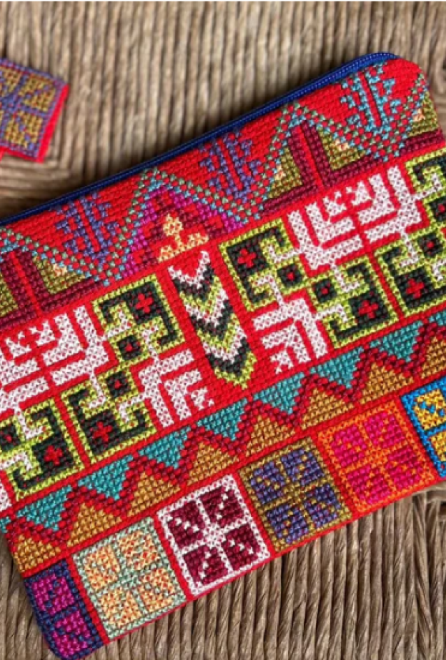 أكسسوارات مميّزة تبرز تراث فلسطين العريق.. نسيقها بهذا الأسلوب 