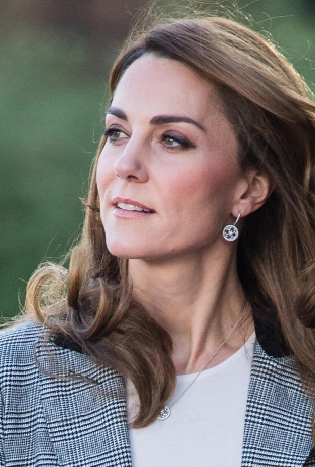 ظهور كيت ميدلتون لأول مرة بعد العملية الجراحية