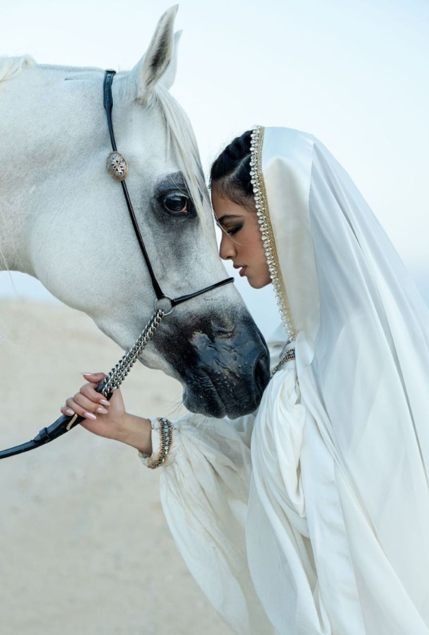 المصورة "هلا الجهوري" لـ عروس "هي":  حددي أسلوب صور زفافك مع المصور وإختاريه بذكاء