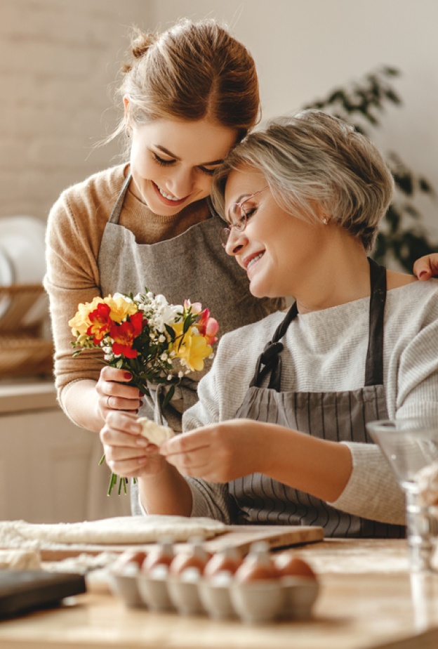 تقربي من والدة زوجك