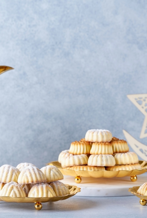 أفخم عروض الطعاموهدايا عيد الفطر 2024 في الإمارات