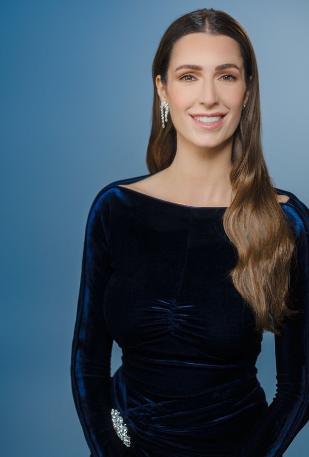 الأميرة رجوة زوجة الأمير الحسين ولي عهد الأردن تحتفل بعيد ميلادها الـ 30