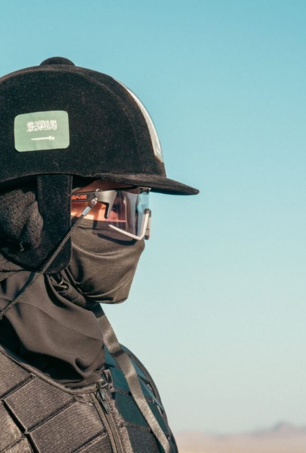 الهجانة ريما الحربي أول سعودية تحقق لقب سباق الهجانة للسيدات في كأس العلا للهجن