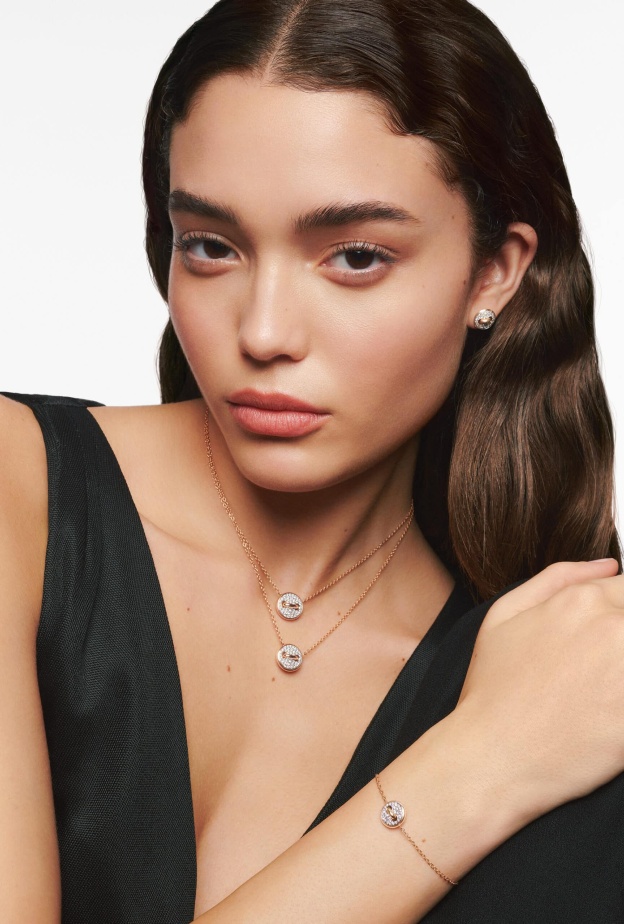 مجوهرات Pom Pom Dot من بوميلاتو  تجسد الروح الإيجابية التي تتميز بها الدار