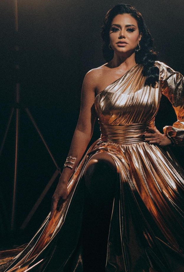 مجوهرات النجمة رانيا يوسف 