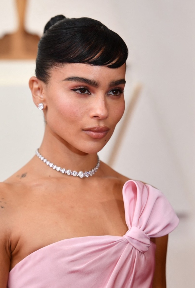 استراتيجية الجمال لزوي كرافيتز.. اكتشفي روتينها المفضل للعناية بالبشرة