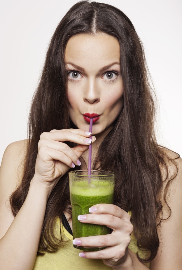 10 علامات تشير إلى أنكِ بحاجة إلى التخلص من السموم