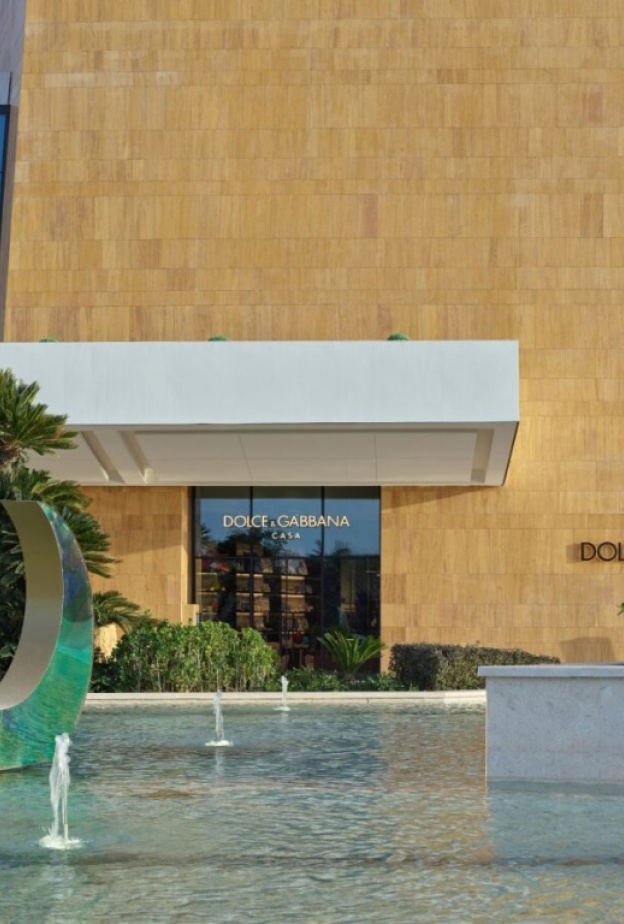 "دولتشي آند غابانا" تفتتح بوتيكها الخاص في وجهة التسوق الفاخرة ڤیا ریاض