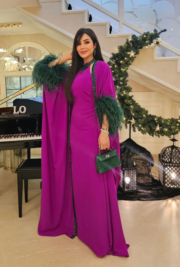 تألقي بلمسة الريش لإطلالة عصرية متفردة في أزياء عيد الفطر 2024... شاهدي أحدث اختيارات النجمات