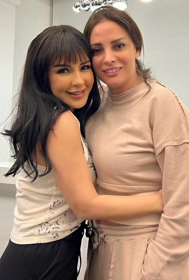 ماغي بوغص ونادين جابر