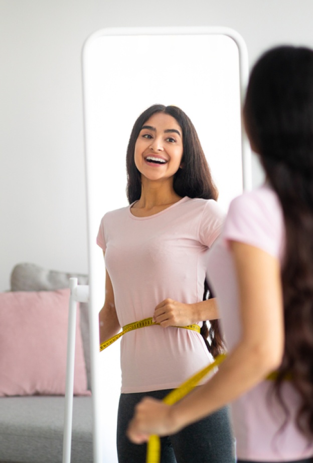 5 عادات صباحية عليكِ اتباعها في الصيف.. لتقليل دهون البطن