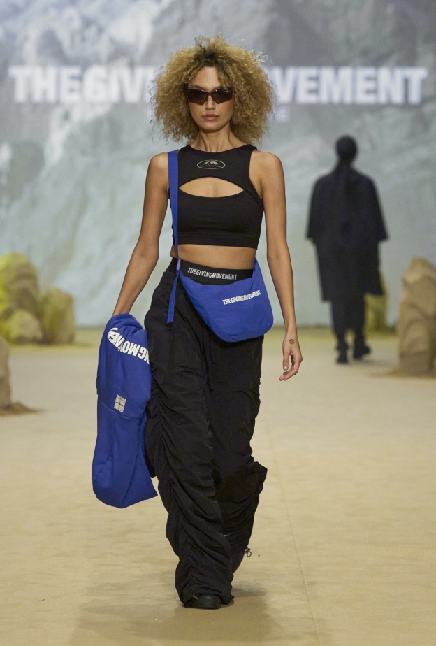 إطلالة من Giving movement لربيع وصيف 2024