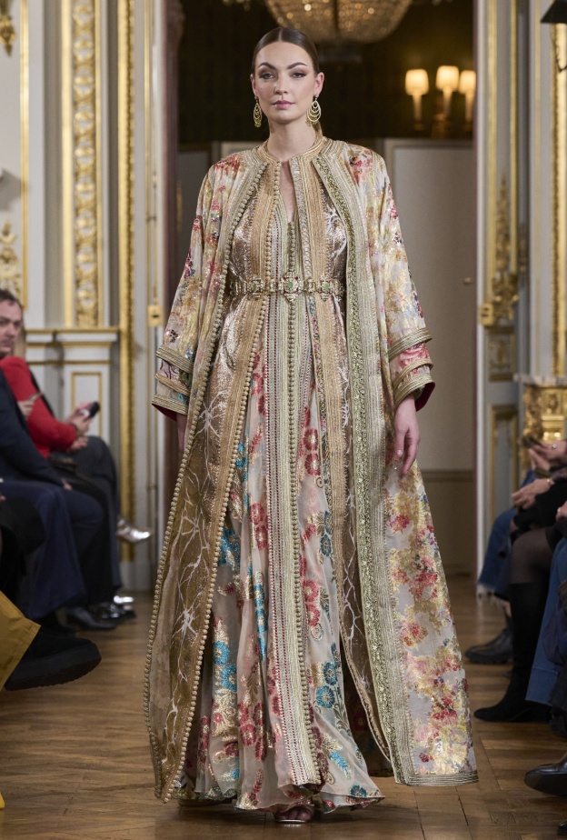 صيحات الموضة الشرقية في عيد الفطر 2024 بتصاميم محتشمة