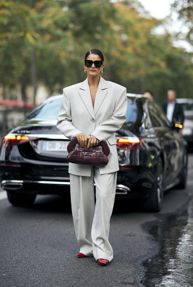 إطلالة من street style