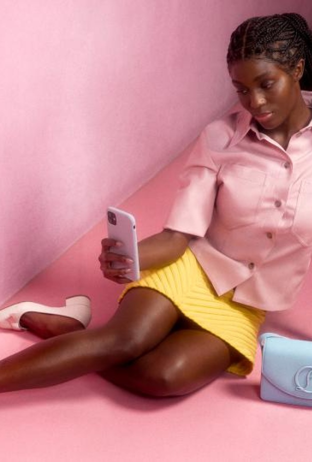 الأزياء النسائية لربيع/صيف 2024