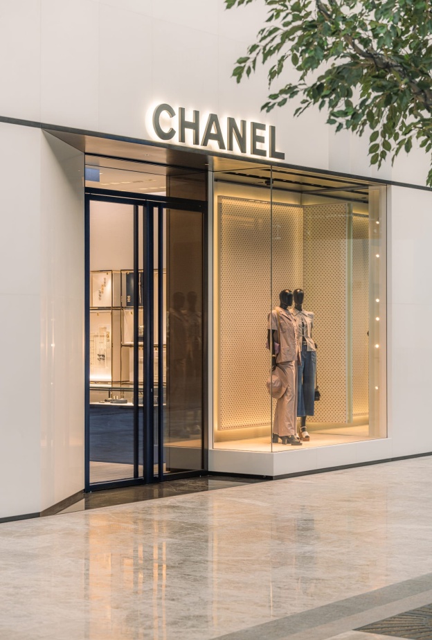 CHANEL تفتتح أول بوتيك لها في البحرين