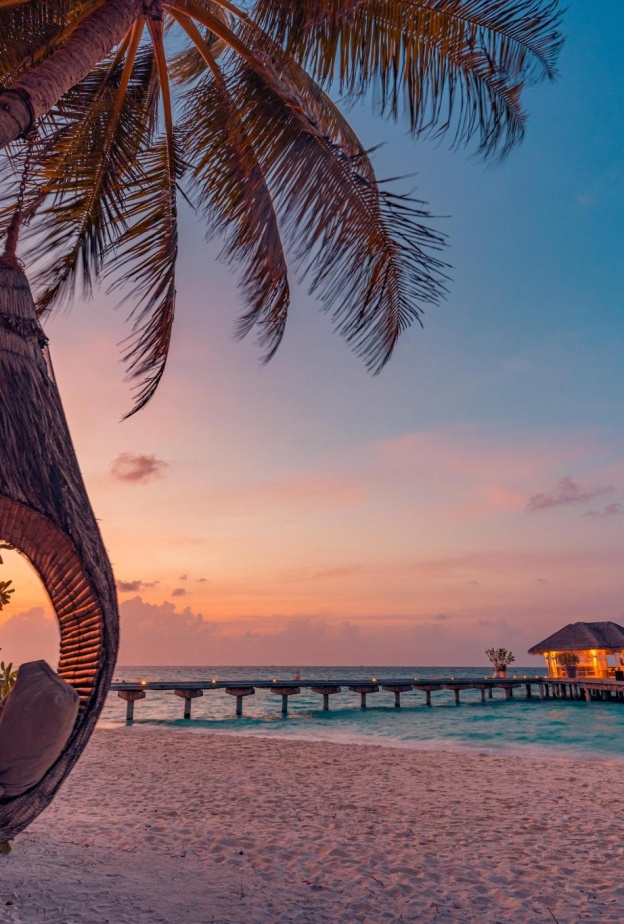 وجهات سفر ساحرة وغير اعتيادية لقضاء شهر العسل بعد العيد