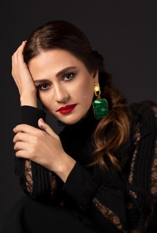 جوليا بطرس... فنانة أبعدها كبريائها عن حبيبها فعاد الحب وجمع ما أفسده الفراق