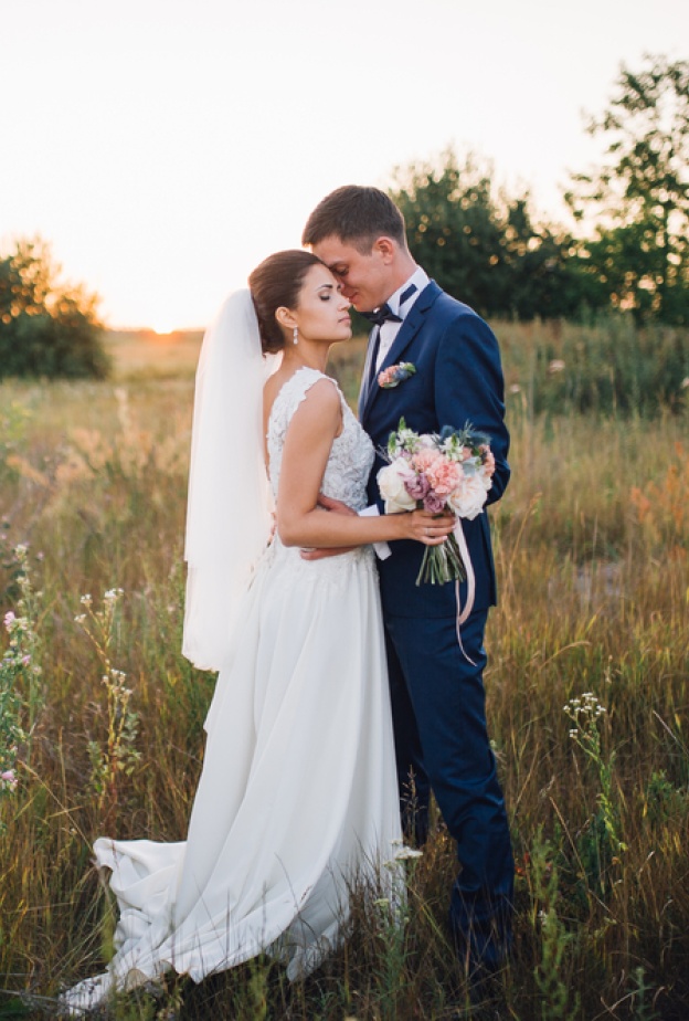 نصائح عملية للعروسين للتخطيط لحفل زفاف اقتصادي ومثالي