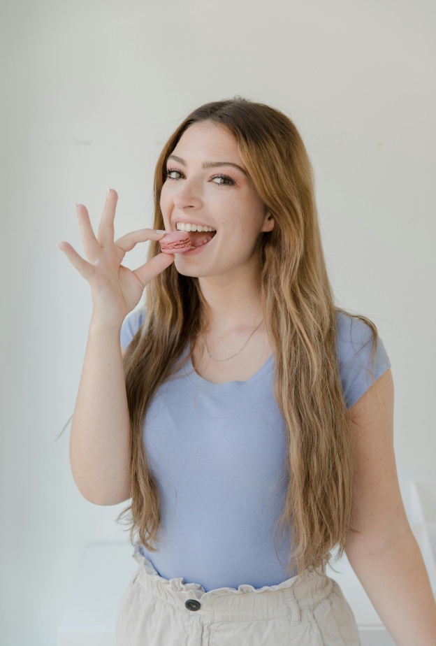 من الفوندو وصولًا للرامن الياباني: صيحاتٌ غذائية شهدها العالم خلال العقود الماضية