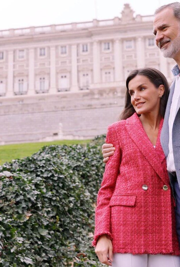 الملكة ليتيزيا والملك فيليبي يحتفلان بالذكرى العشرين لزواجهما