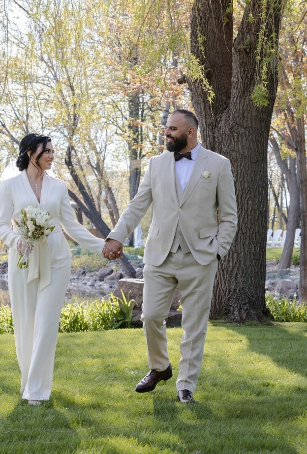 بريجيت ياغي تكسر التقاليد في حفل زفافه