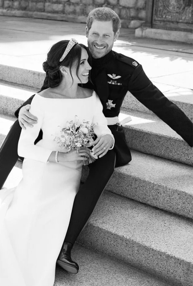 شهر مايو اختيار نخبة المشاهير لحفلات الزفاف