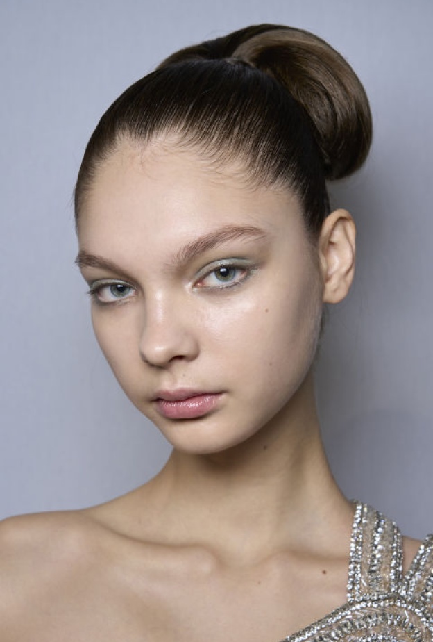 عطور لتجديد طاقتك الإيجابية في بداية الشهر