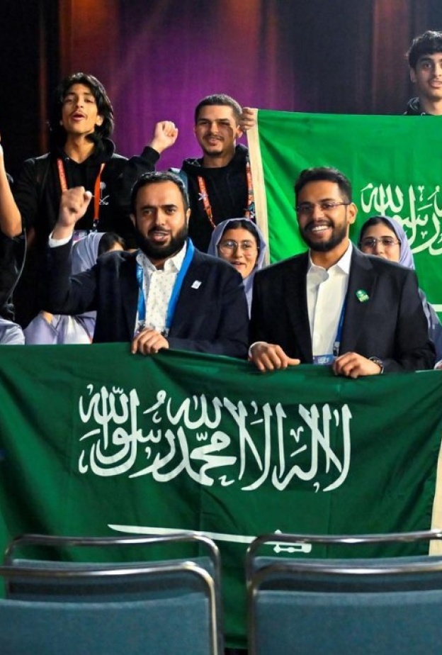 طلاب المنتخب السعودي للعلوم والهندسة يكتبون التاريخ ويحققون 9 جوائز خاصة في مسابقة آيسف 2024
