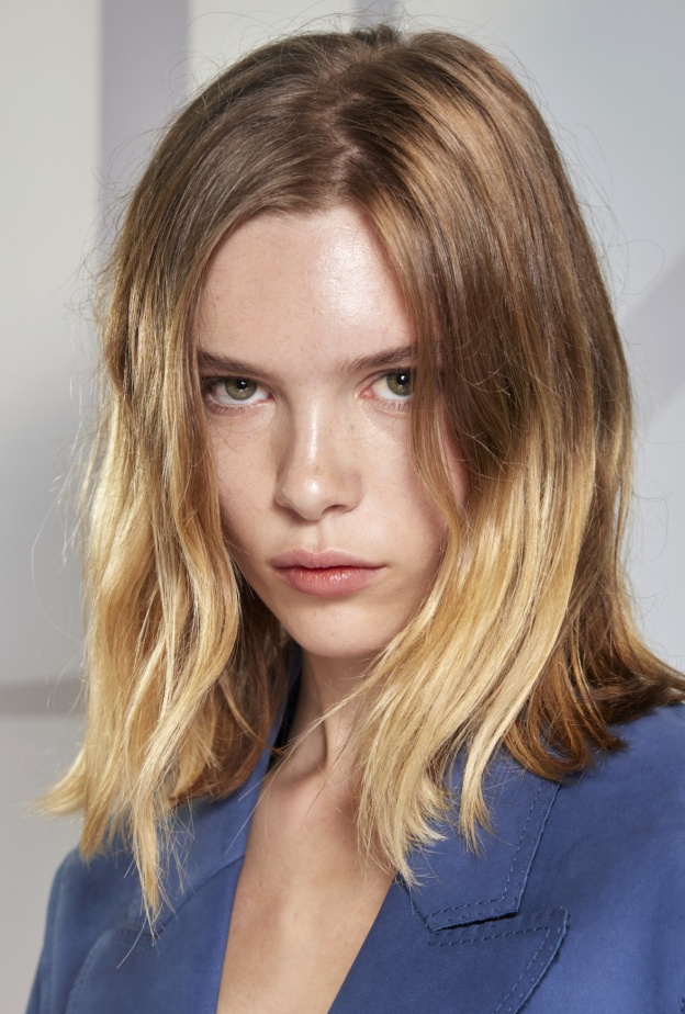 سيكون لديكِ ضعف عدد التجاعيد  مع هذه العادة الخاطئة... تخلصي منها بهذه الاساليب