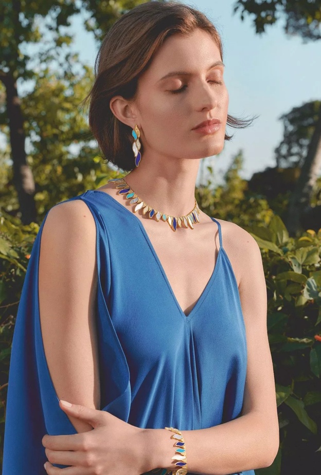 عقد Lucky Summer من فان كليف أند أربلز Van Cleef & Arpels