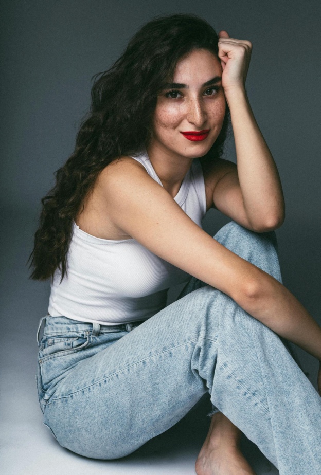 ليست أسرارًا وتُسهم في جعلك تبدين أصغر سنًا: ما تحتاجين فعله لتصغير عمركِ البيولوجي