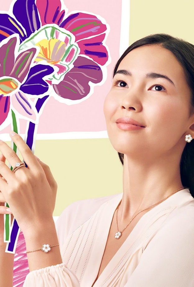 مجوهرات الورود