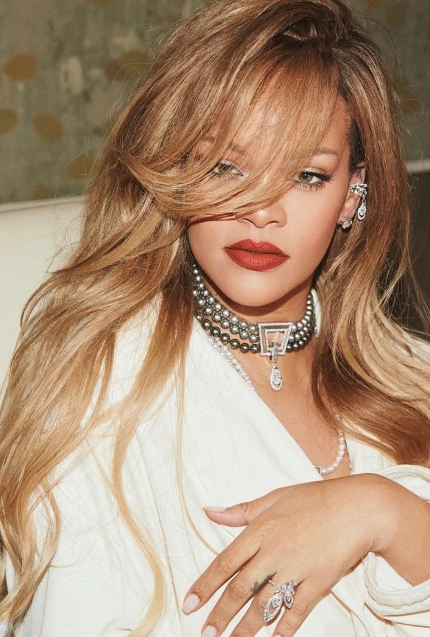 واكبي أحدث صيحات المجوهرات الرائجة على خُطى نجمات العالم من دار ميسيكا Messika