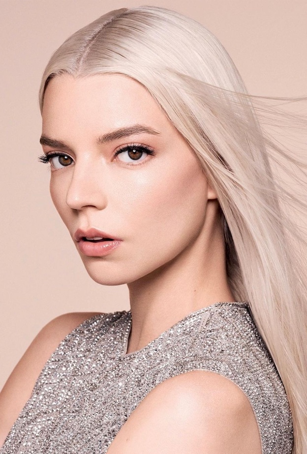 اعتني ببشرتك على طريقة انيا تايلور جوي نجمة مهرجان كان 2024 لإطلالة جذابة