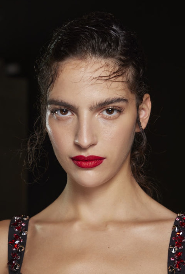 عارضة دار Erdem