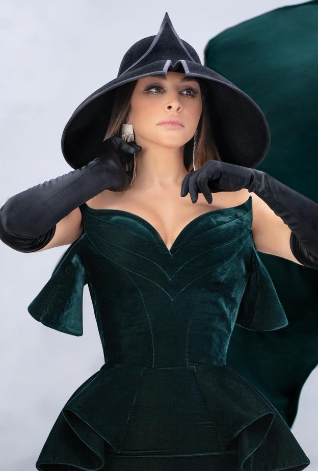 إليسا في ألبوم "أنا سكتين"