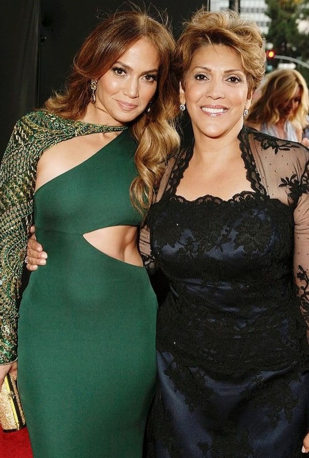 جينيفر لوبيز 