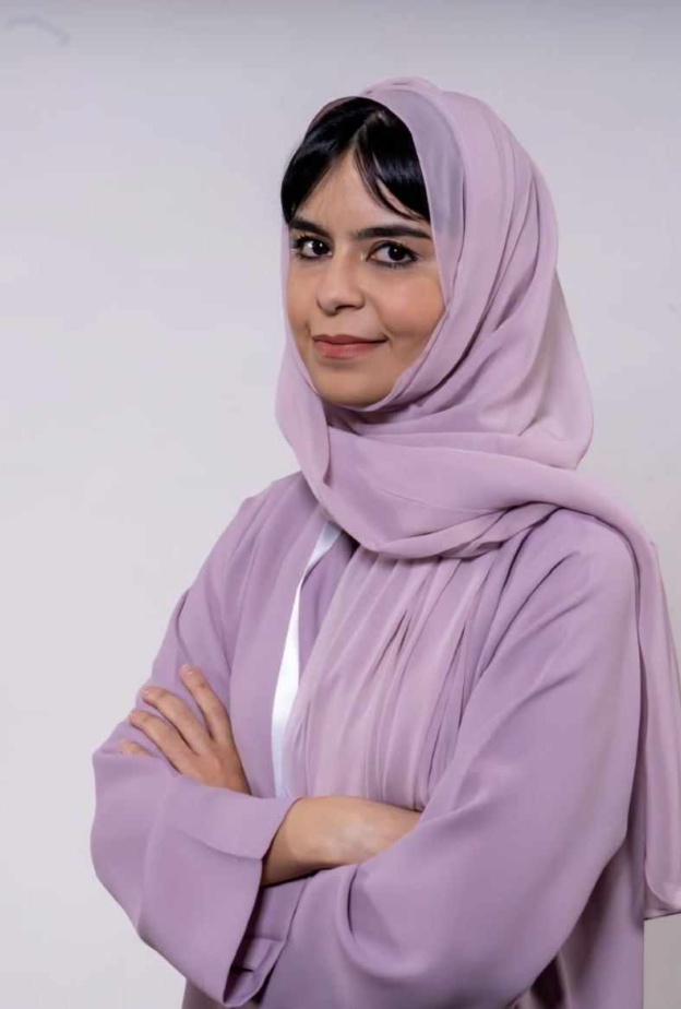 مسيرة نجاح أدبية مع الروائية السعودية نسرين غندورة