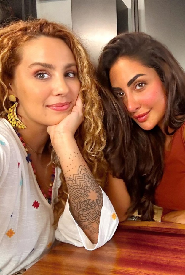 نور الغندور وآسيا