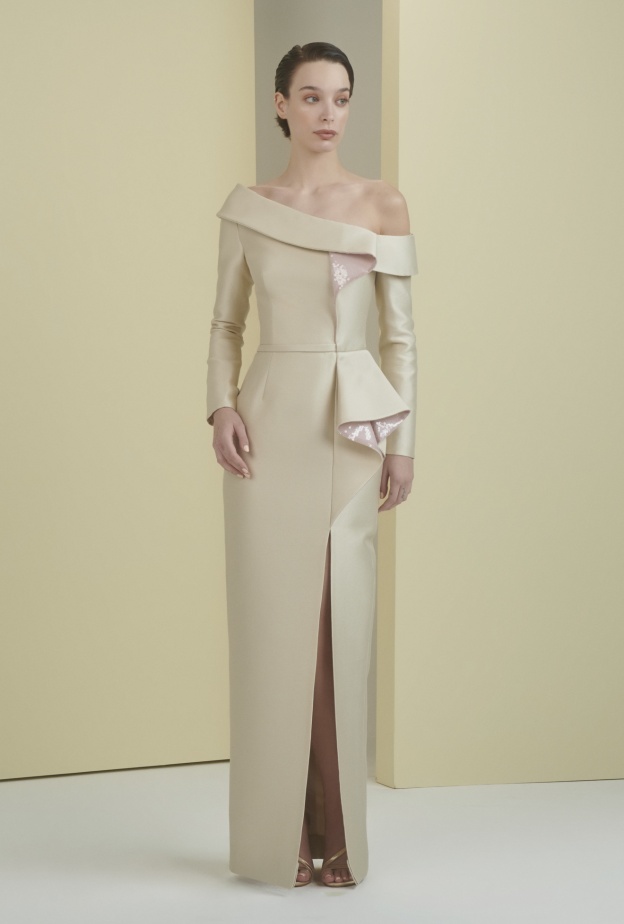 موضة اللون الذهبي المات تضمن لك ستايل متجدّد في صيف 2024