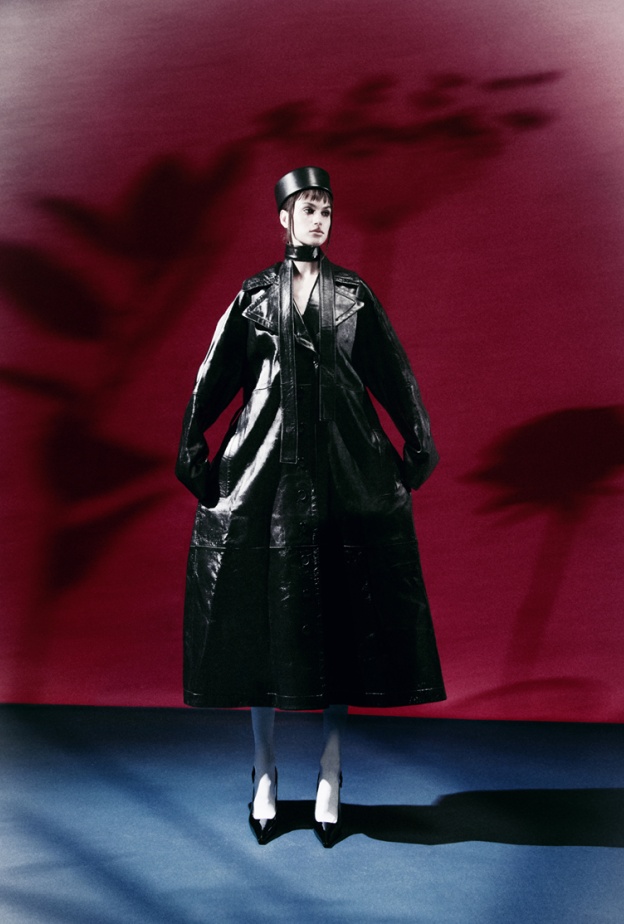 جلسة تصويرية خاصة بـ"هي" بعنوان "الأناقة في الغموض"