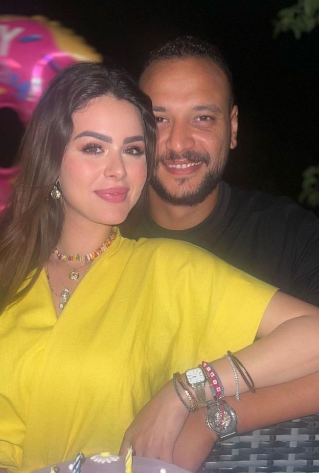 احتفال أحمد خالد صالح وهنادي مهنا بذكرى زواجهما